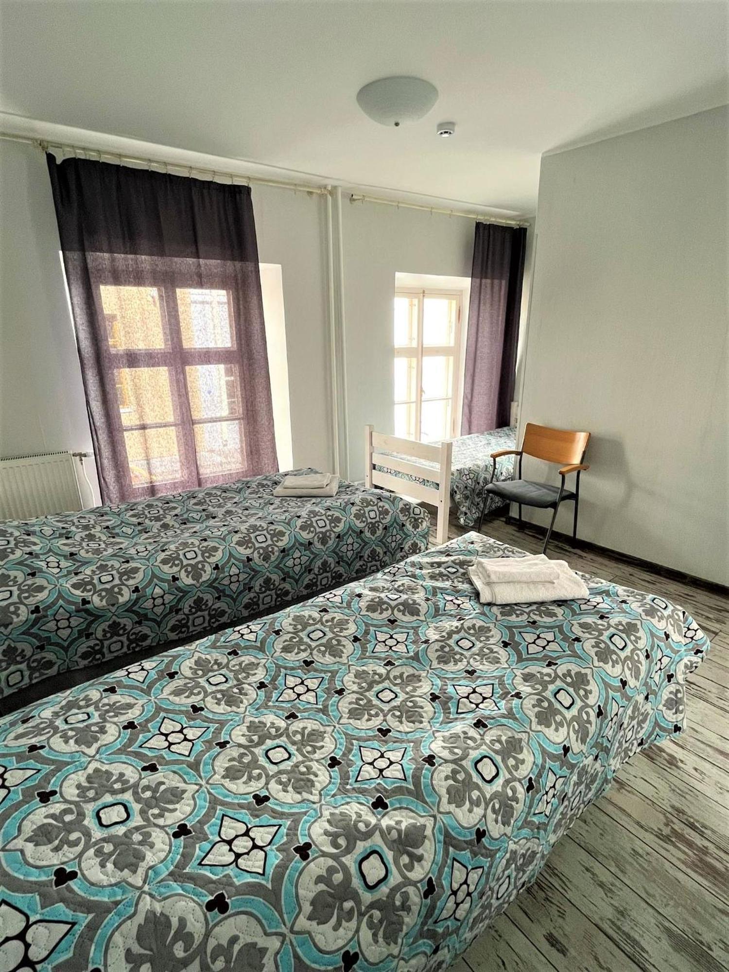 Godart Rooms Guesthouse Талин Екстериор снимка