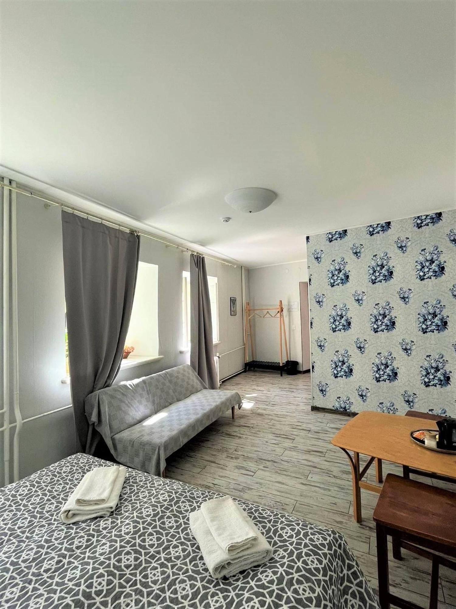 Godart Rooms Guesthouse Талин Екстериор снимка