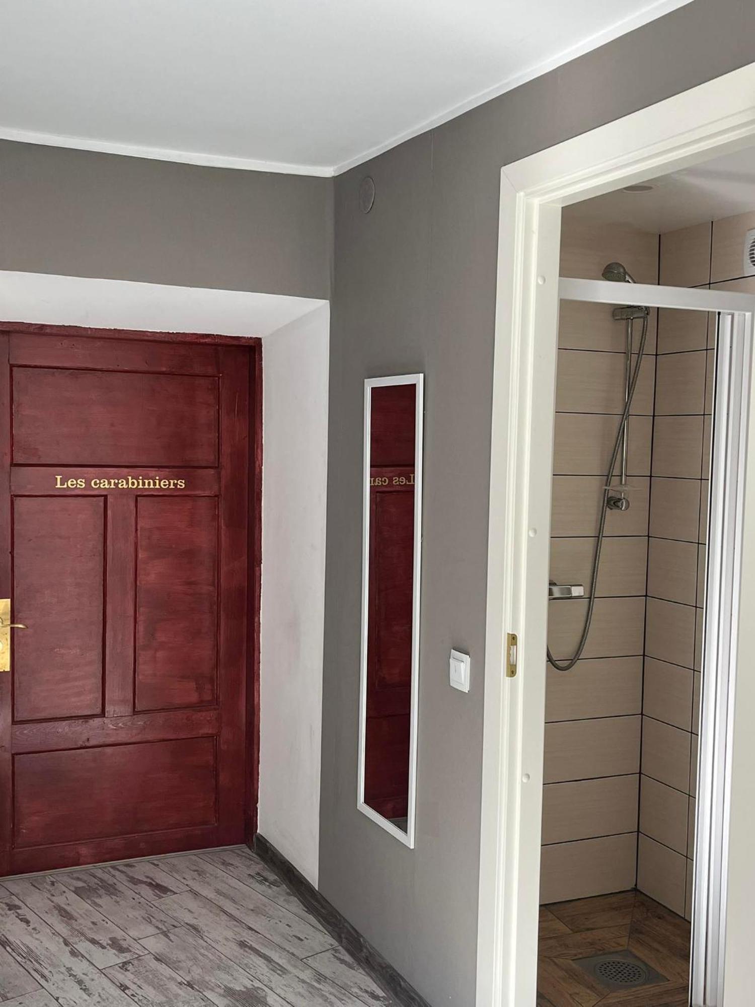 Godart Rooms Guesthouse Талин Екстериор снимка