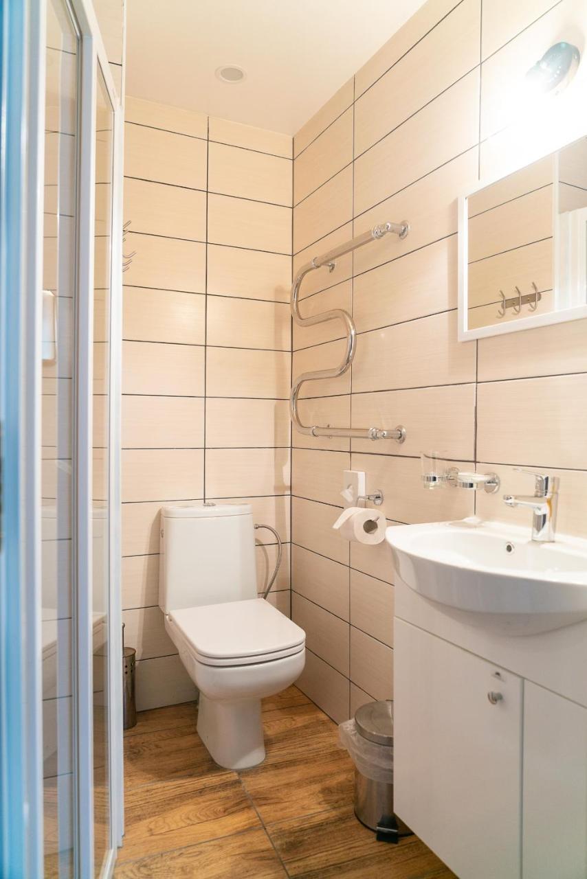 Godart Rooms Guesthouse Талин Екстериор снимка