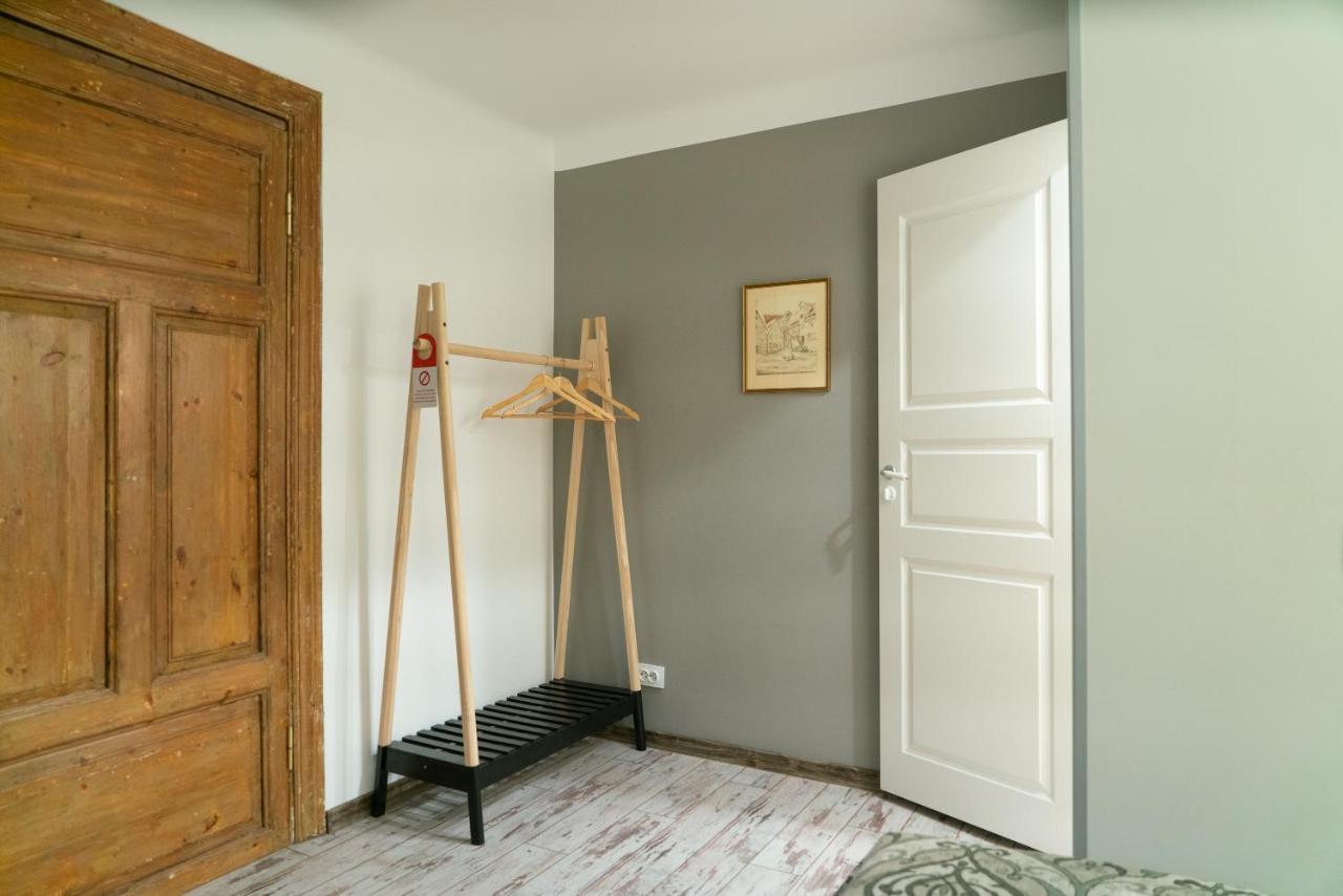 Godart Rooms Guesthouse Талин Екстериор снимка